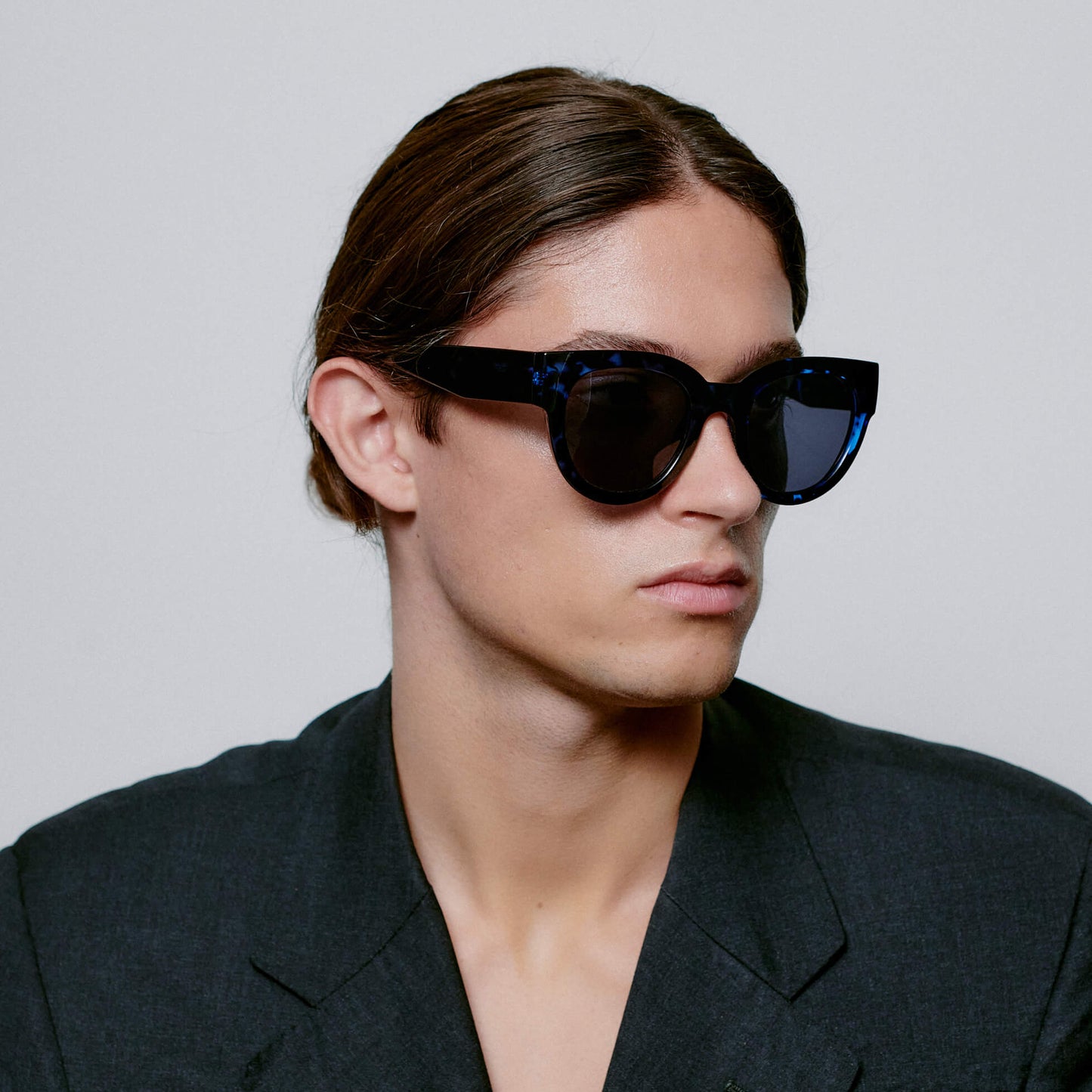 Sunglasses Round Lilly in Demi Blue