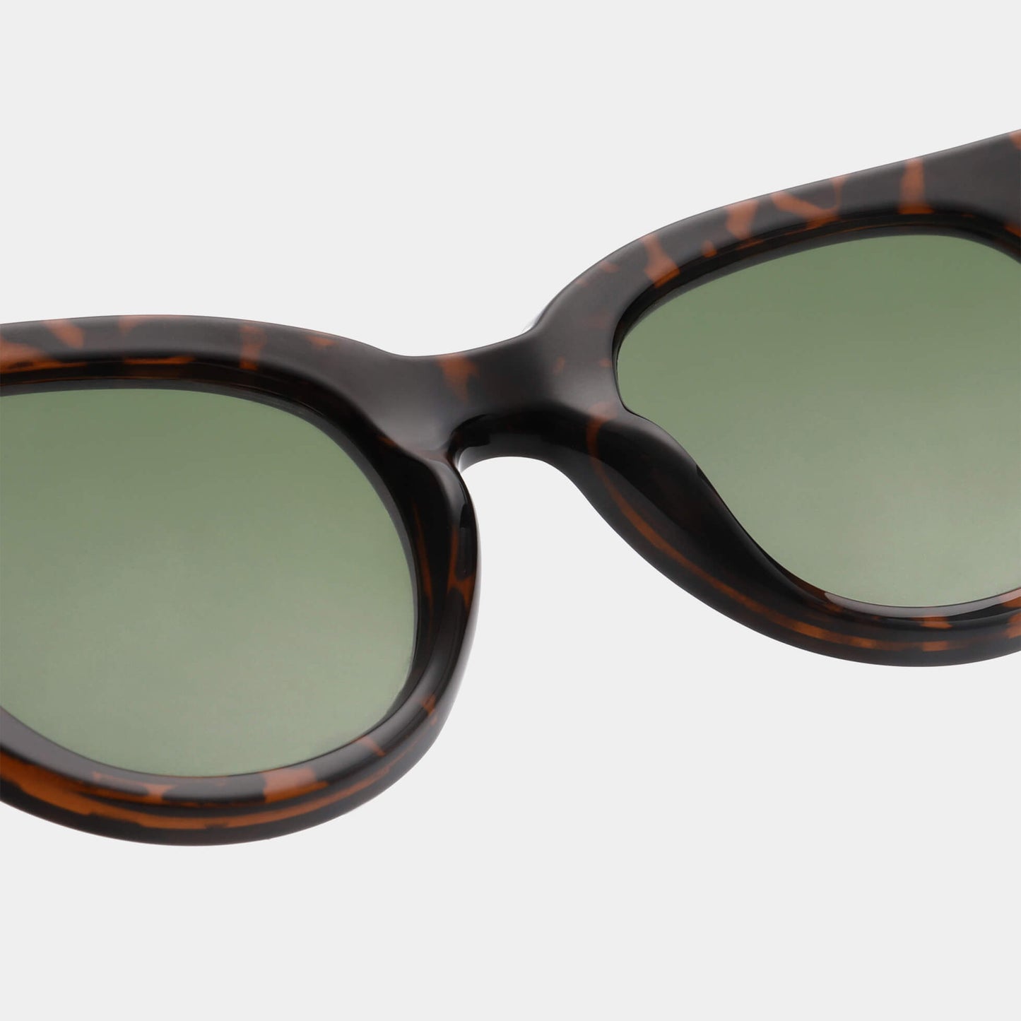 Sunglasses Round Lilly in Demi Tortoise