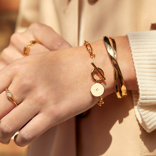 Estella Bartlett - Bracelet | Star Coin T-Bar Bracelet | Gold Plated
