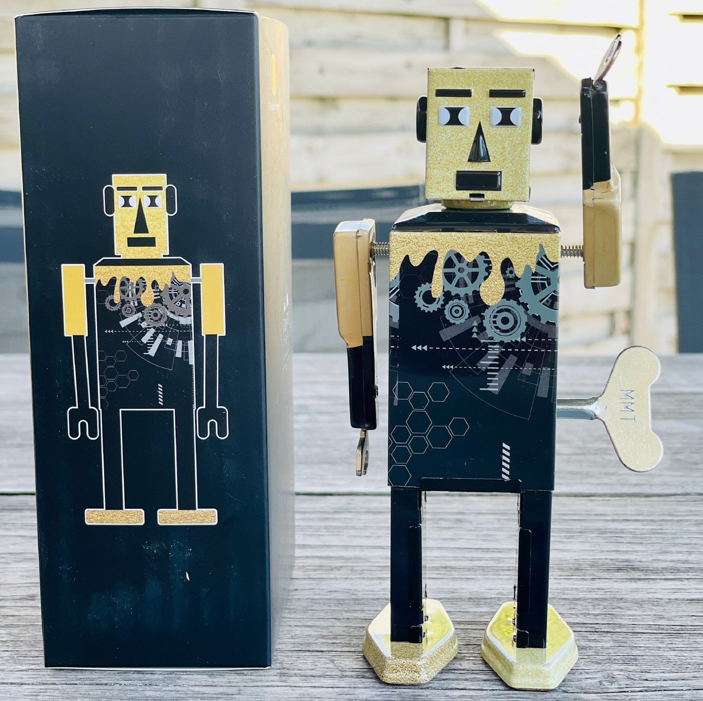 Little Concepts - Bot | Goldhead Bot | Tin Robots