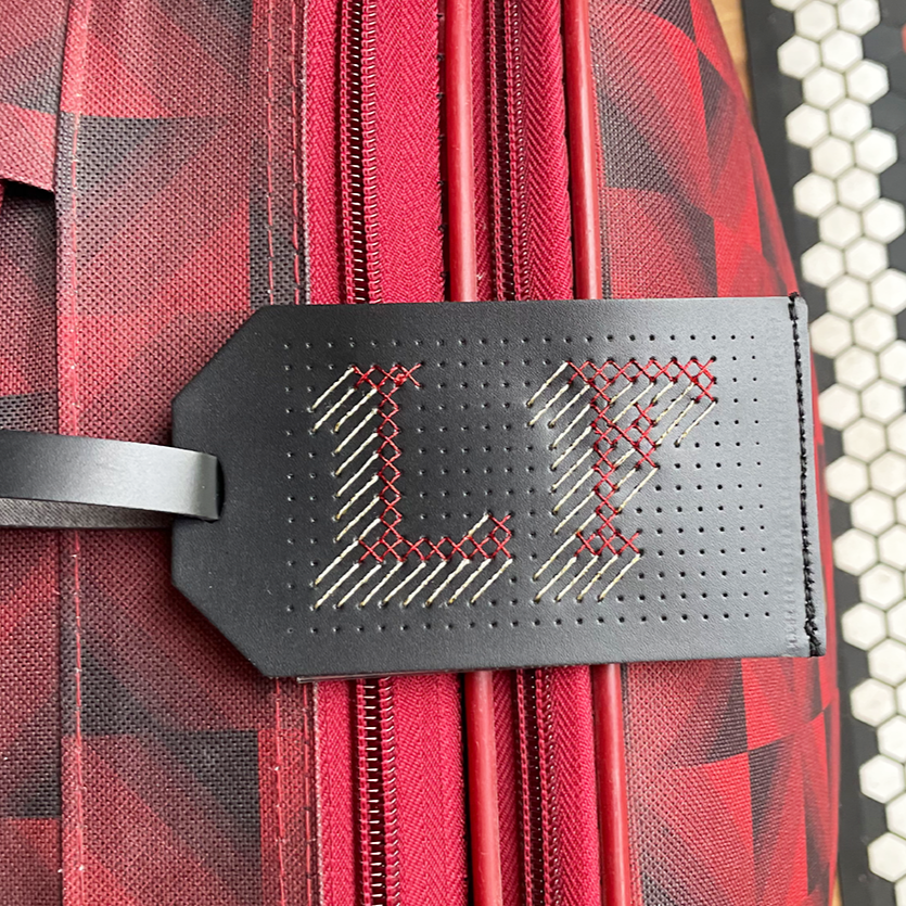 Chasing Threads - Luggage Tag  | Stitch Luggage Tag | Black