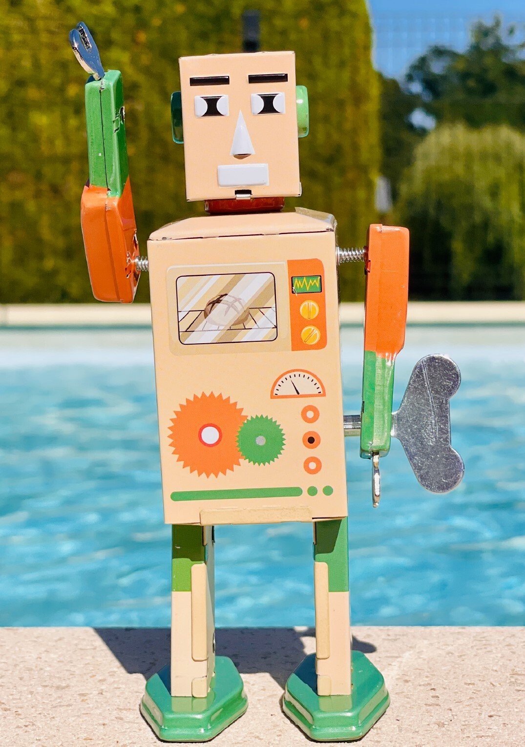 Little Concepts - Bot | Baker Bot | Tin Robots