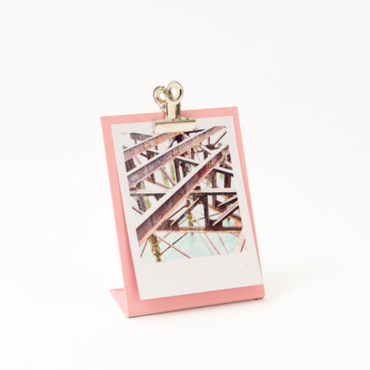 Small clipboard frame in soft pink