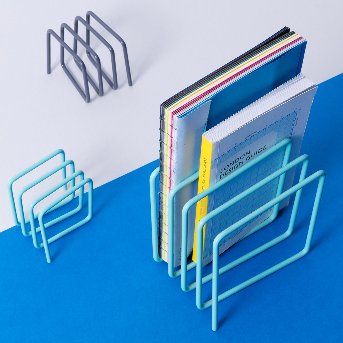 DISCONTINUED - Magazine rack grey