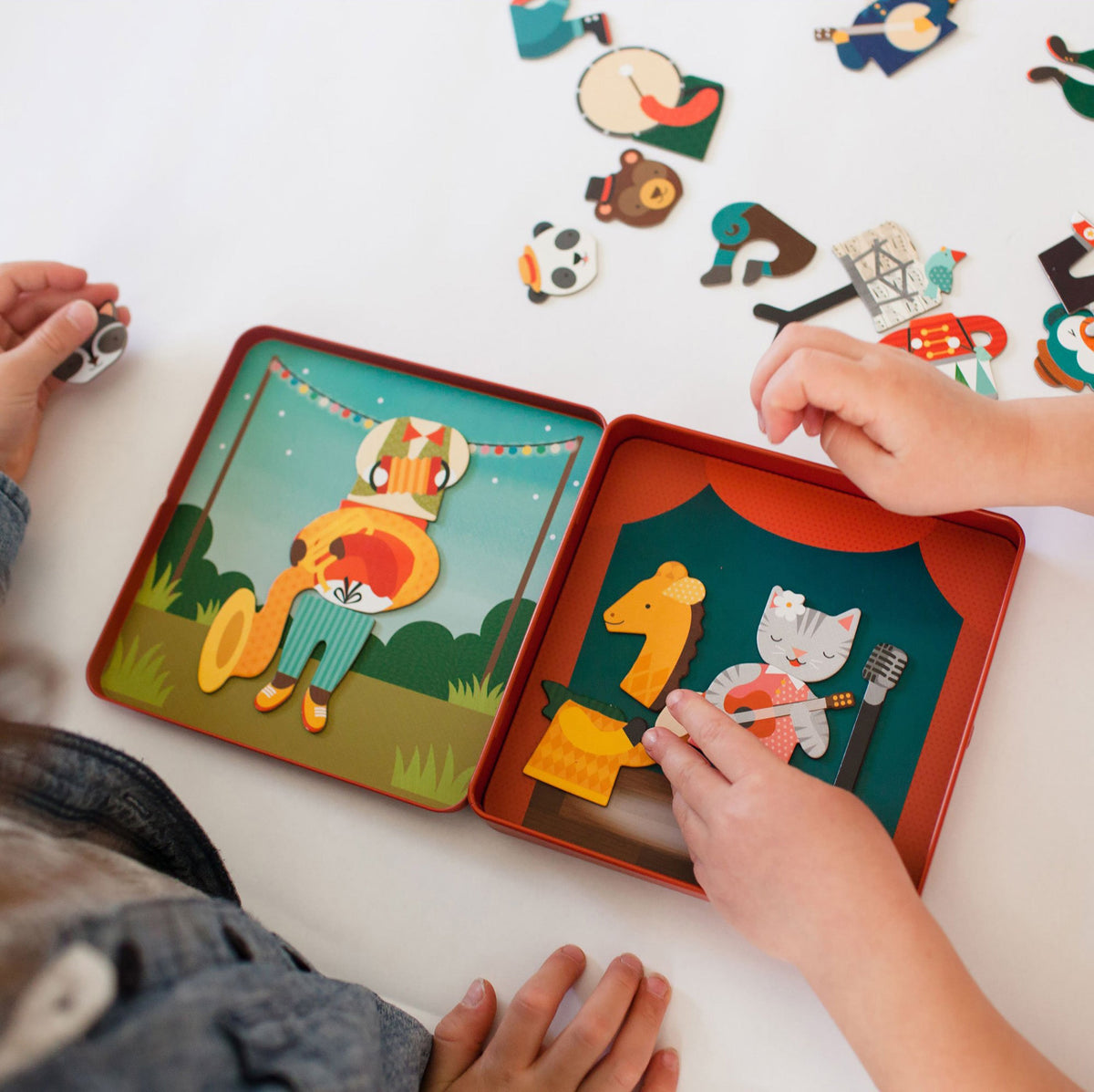 Animal Band On-the-Go Magnetic Play Set - image 4