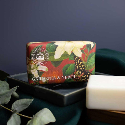 Kew Gardens Gardenia & Neroli Soap Bar - Image 2