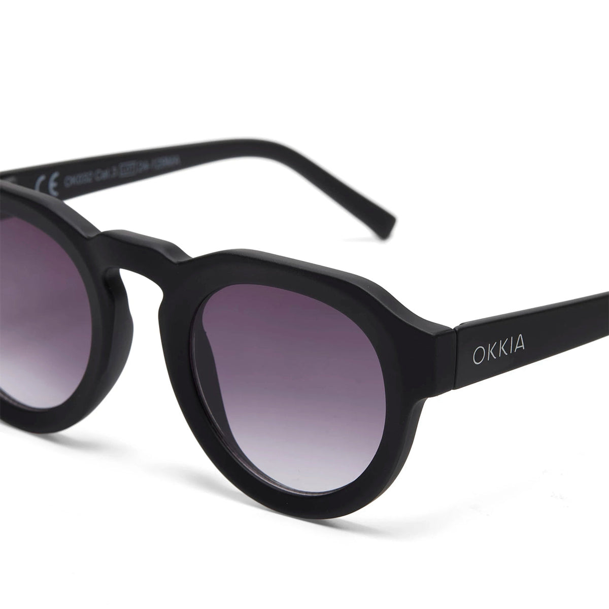Okkia Zeno Sunglasses - Black - image 4