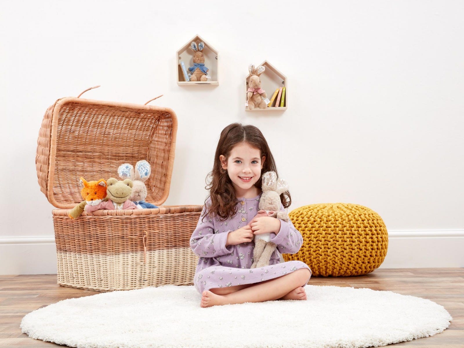 Signature Flopsy Bunny Deluxe Soft Toy 34cm Pink - Image 3