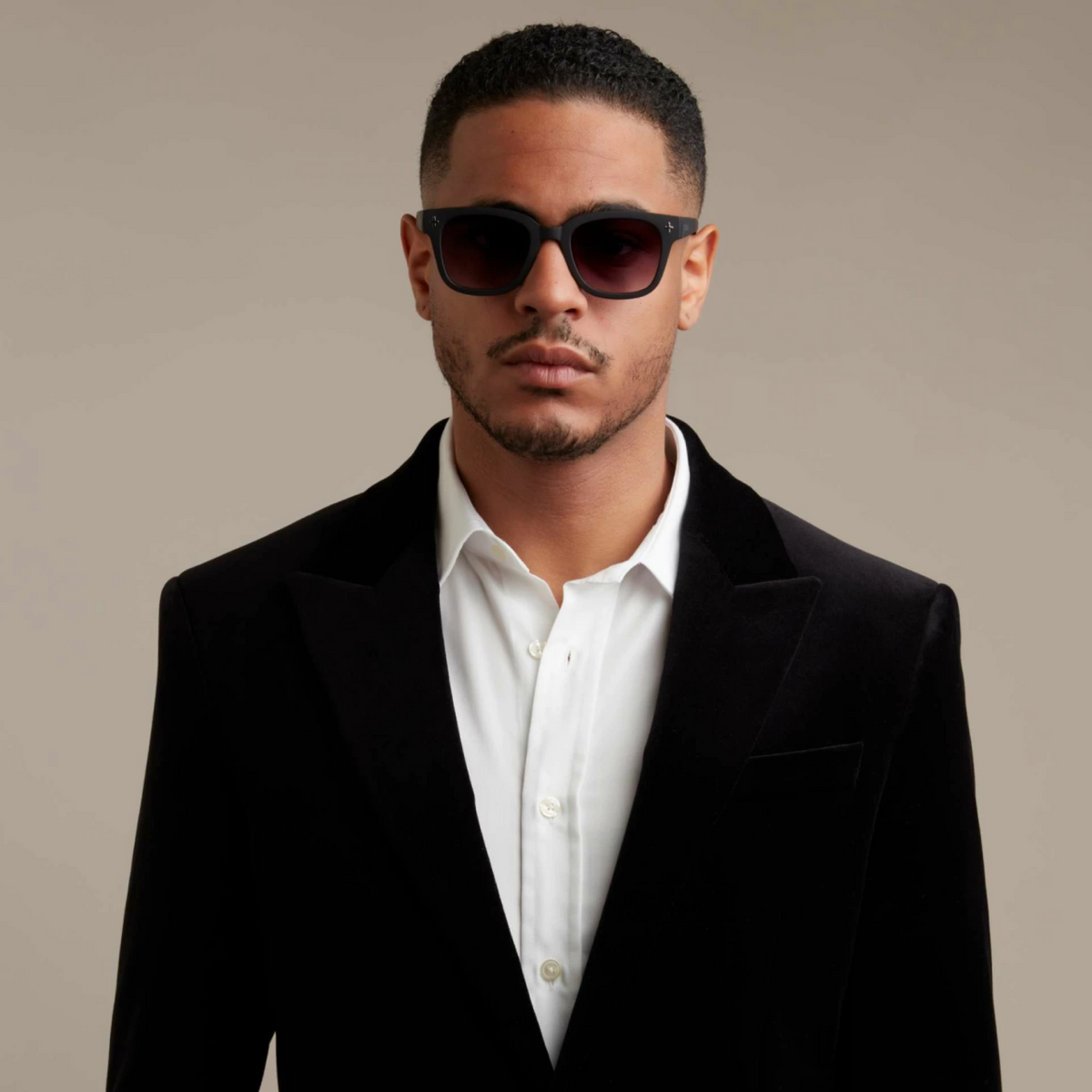 Okkia Giovanni Sunglasses - Black - image 4