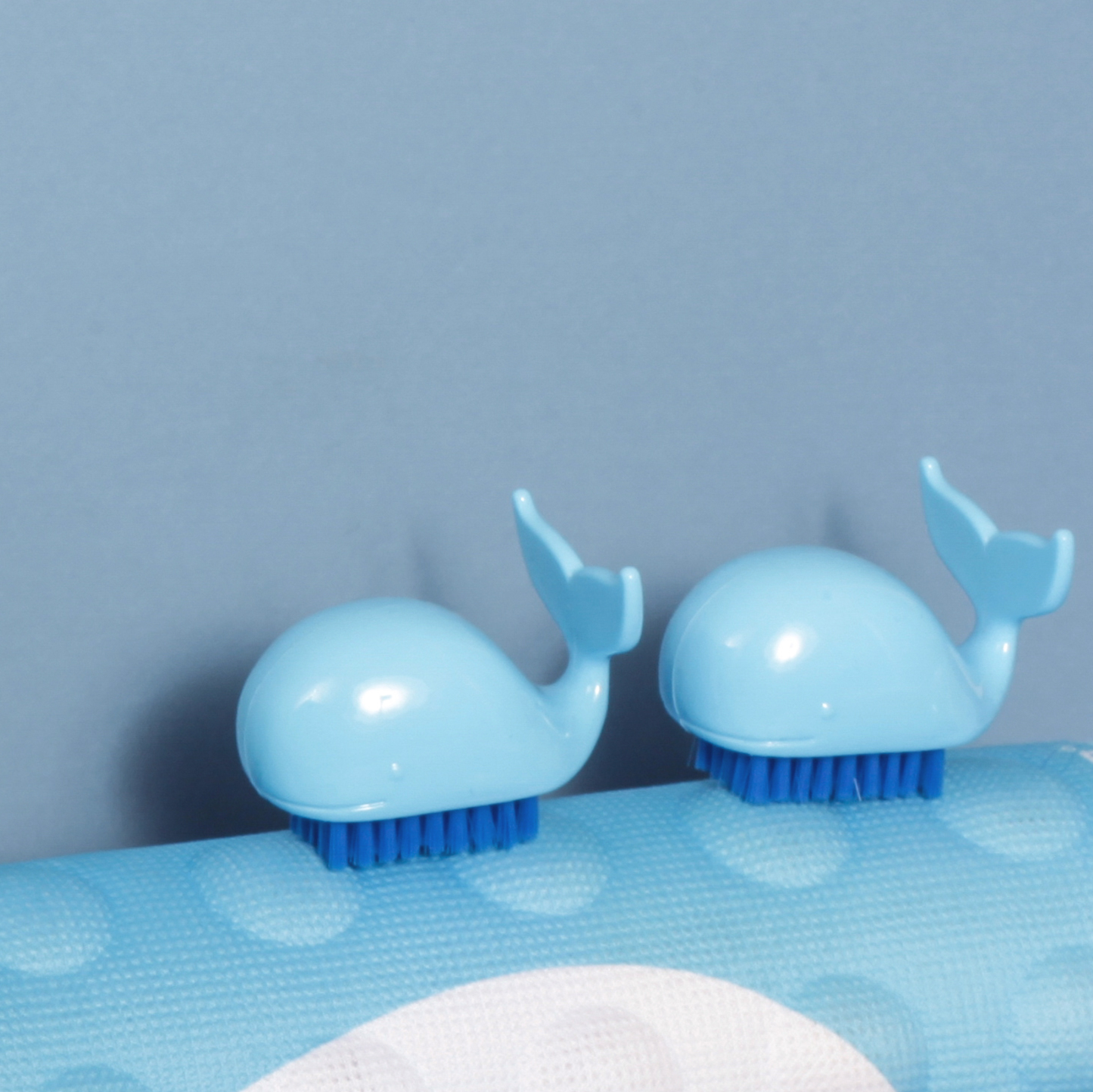 Whale Assorted Nail Brush - Image 2
