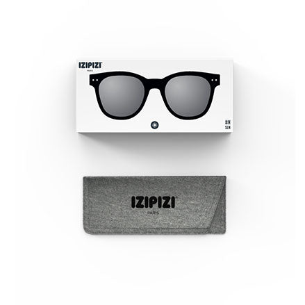 Sunglasses Shape N Trapezium in Black