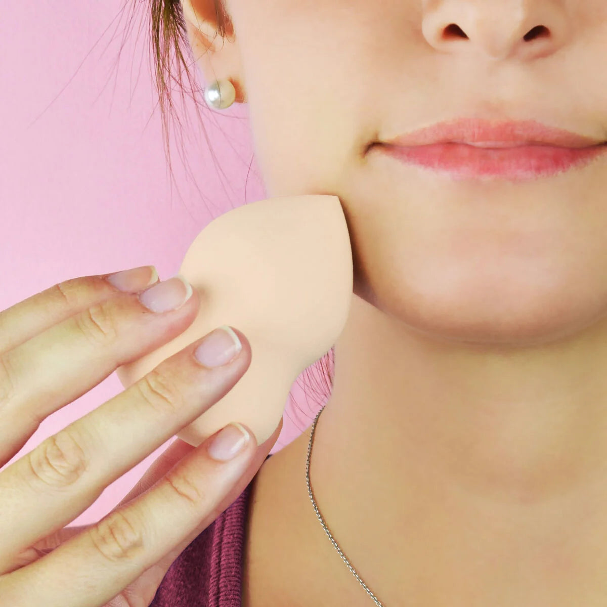 Legami Cutie Friends Make-Up Sponge - Llama - image 2