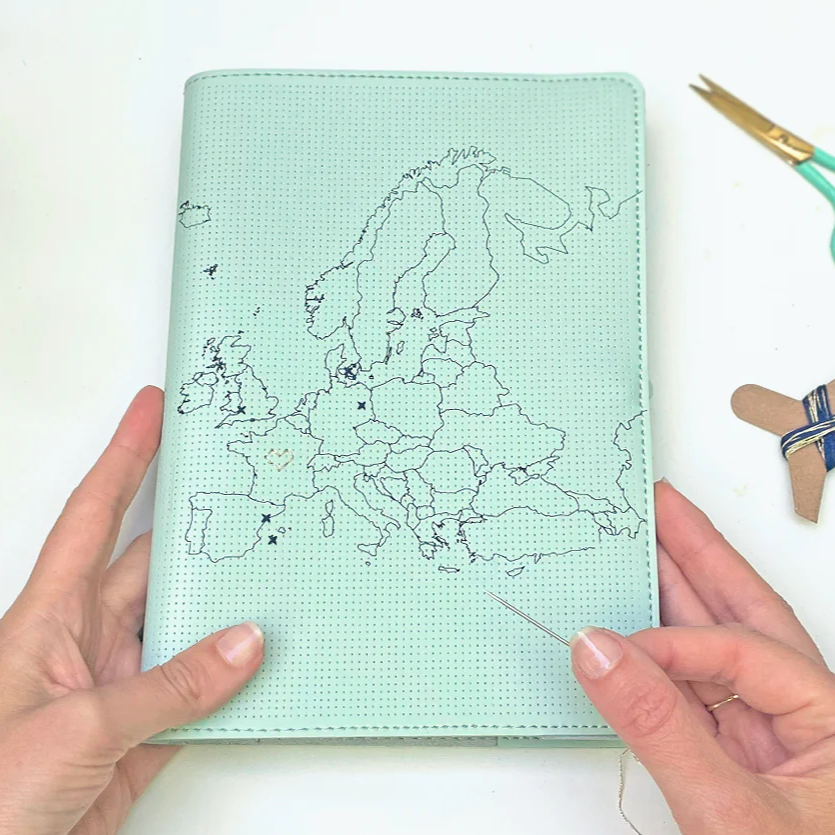 Chasing Threads - Travel Notebook | Stitch Europe | Travel Notebook - Mint