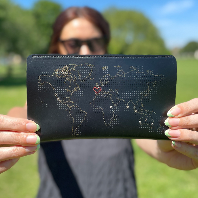 Chasing Threads - Wallets | Stitch Travel Wallet | Black - Vegan