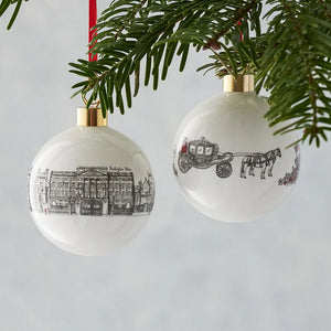 
            
                Load image into Gallery viewer, Royally British Bauble London Decoration
            
        