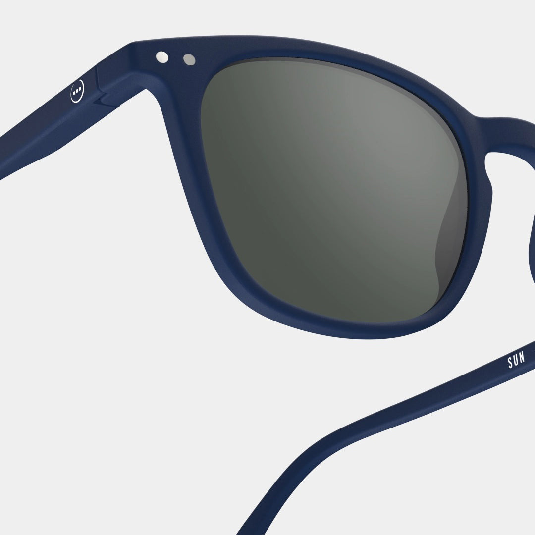 Sunglasses Shape E Trapezium in Deep Blue