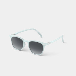 Sunglasses Shape E Trapezium in Misty Blue