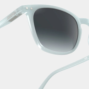 Sunglasses Shape E Trapezium in Misty Blue
