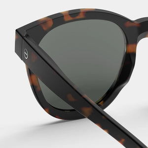 Sunglasses Shape N Trapezium in Tortoise