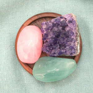 Crystals Healing Stones Set Calm Club Good Vibes Relaxation White Blue Green Purple