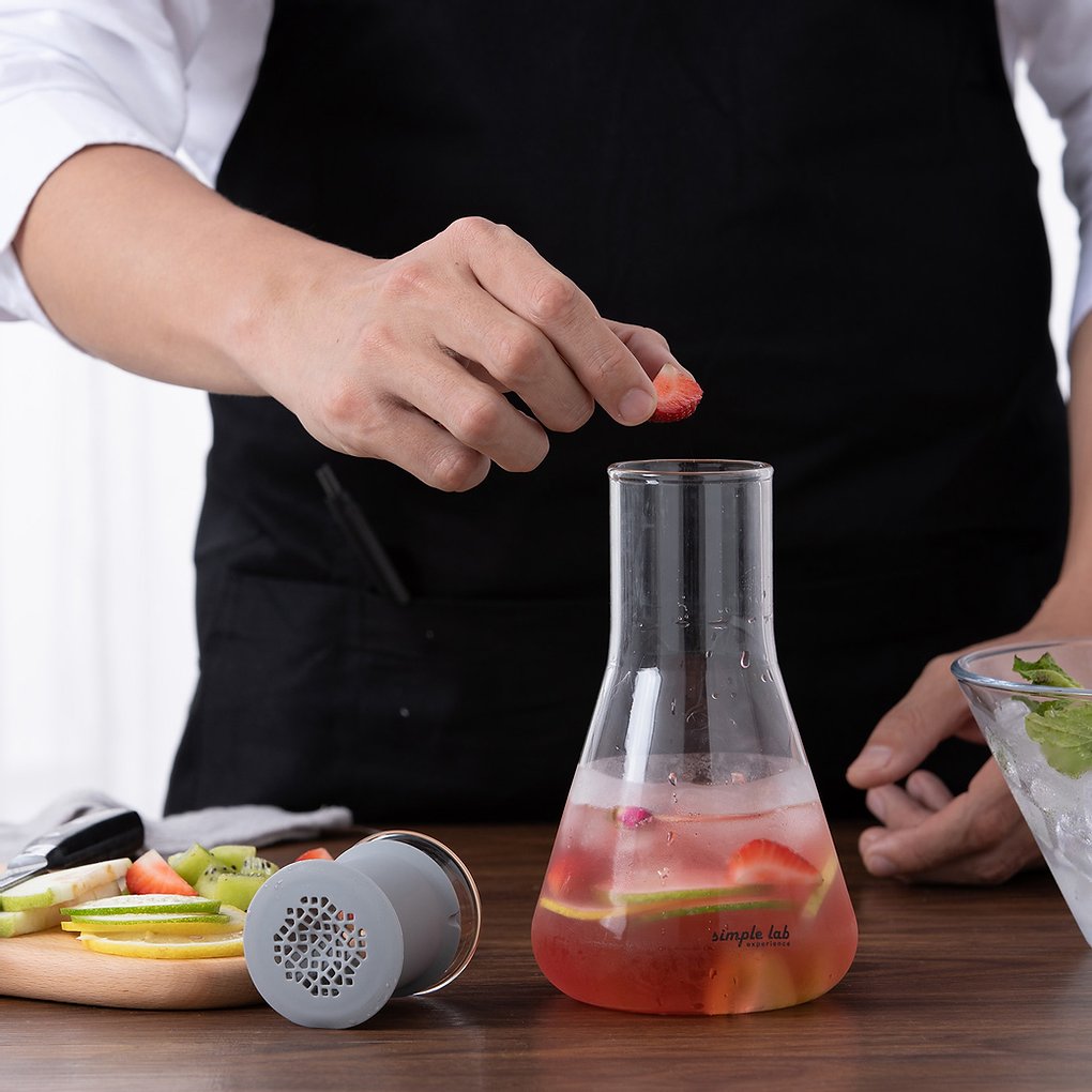 Tea Infuser & Shaker Glass Bottle Beaker