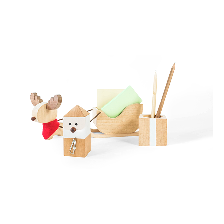 Stationary Notes Holder Santa Sleigh and Reindeer