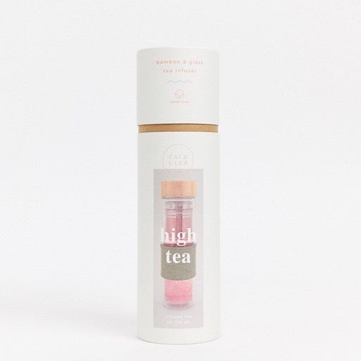 Tea infuser bottle portable travel on the go in glass and bamboo