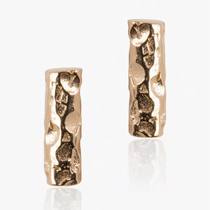 Stud earrings in gift bottle with meteor bar design from 18ct gold plate