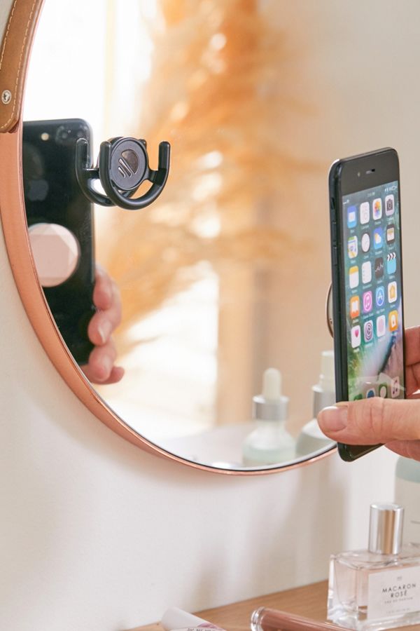 Multi-surface mobile phone mount hands-free PopSockets in black