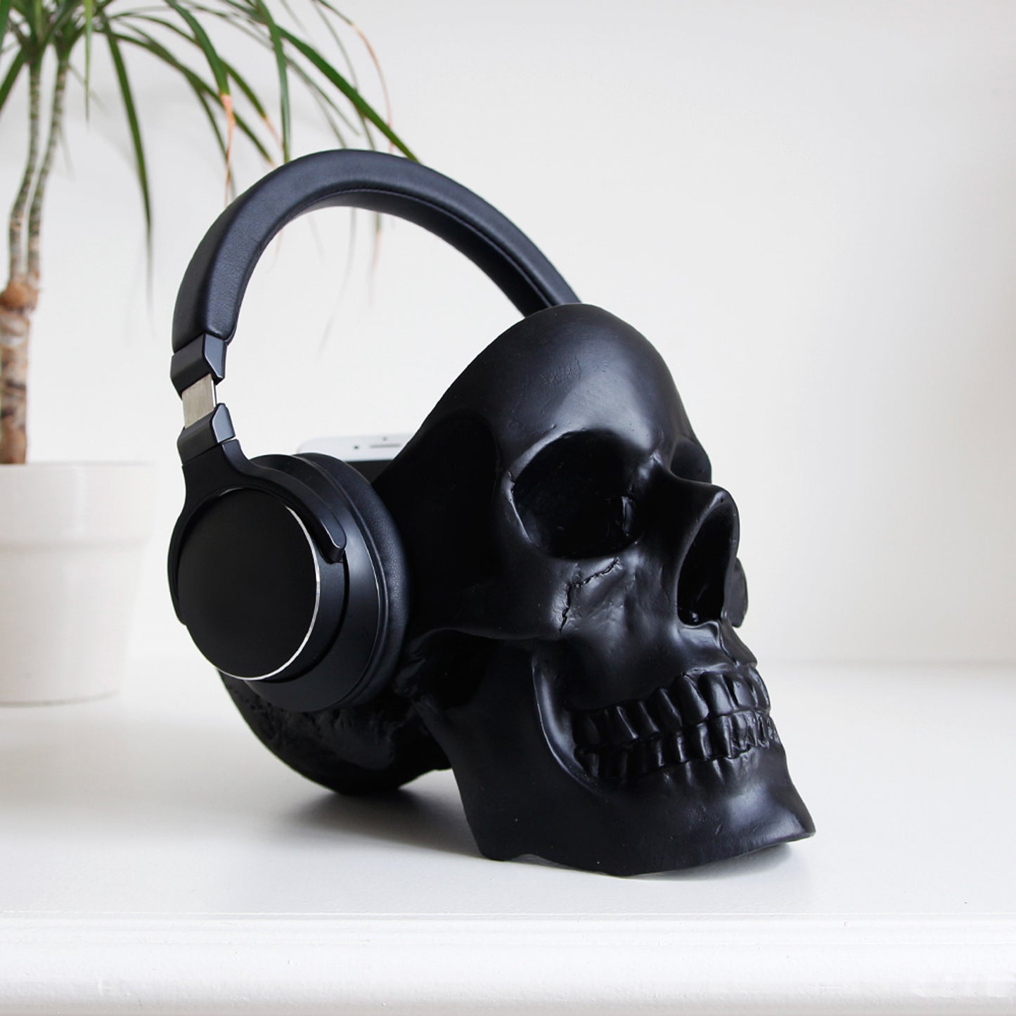 Skull Desk Tidy