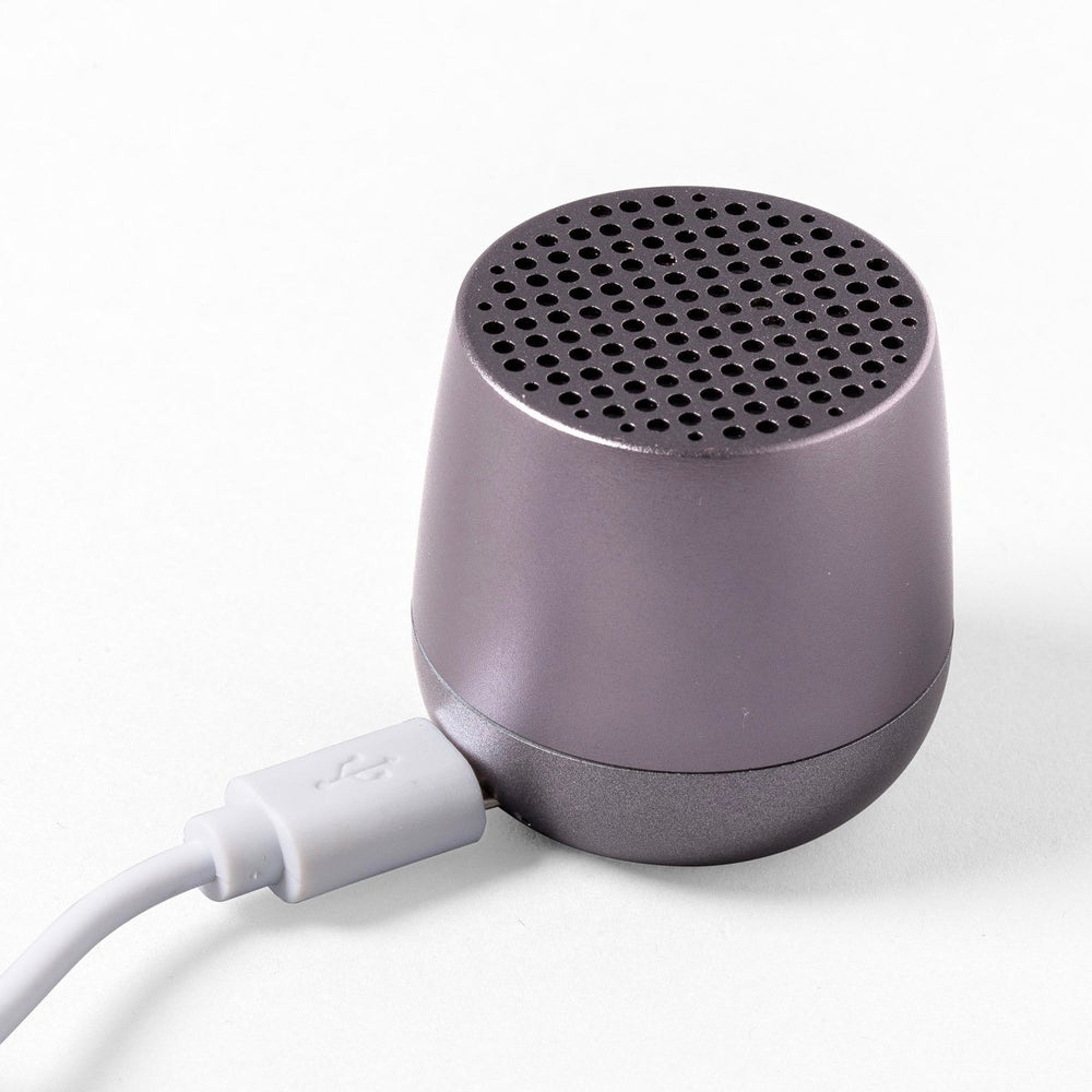 
            
                Load image into Gallery viewer, Ultra-portable bluetooth speaker in gunmetal grey
            
        