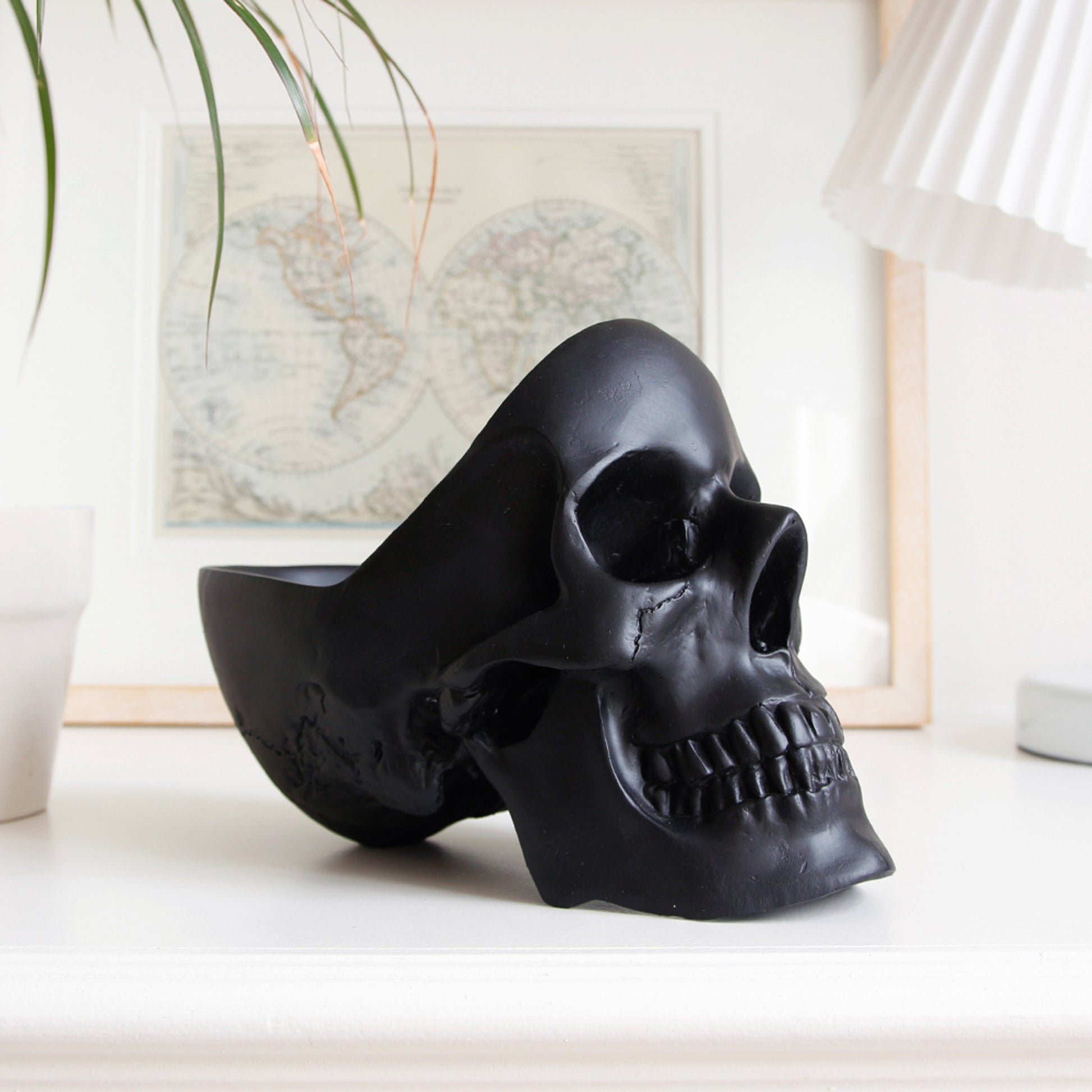 Skull Desk Tidy