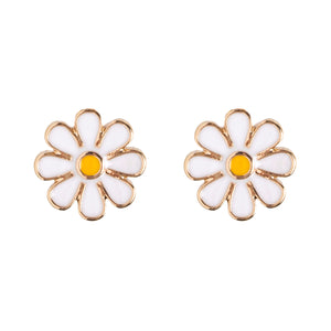
            
                Load image into Gallery viewer, Daisy Stud Earrings White Enamel Gold Plated
            
        