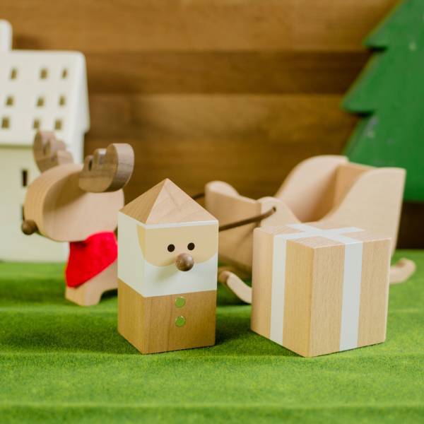 Stationary Notes Holder Santa Sleigh and Reindeer