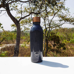 Insulated Water Bottle Carbon Fibre in Grey Black 500ml