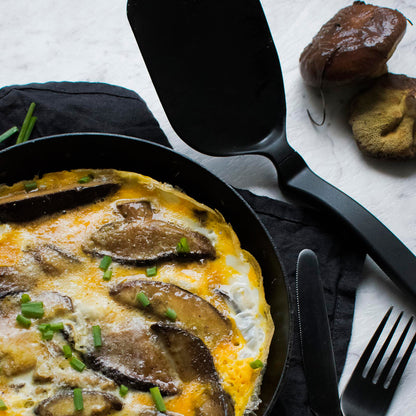 Spatula Stand-Up Chopping Chopula in Black
