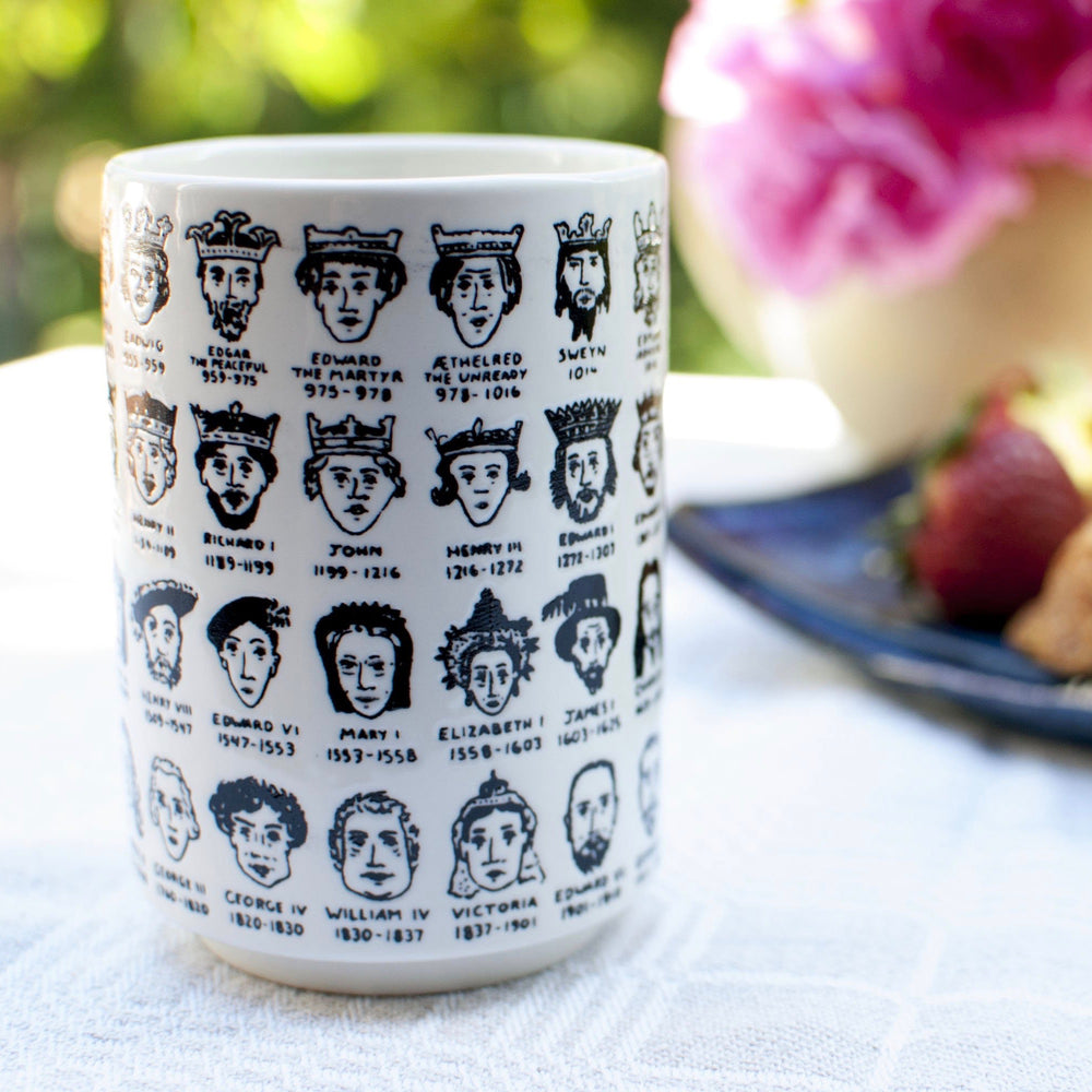 Cup Yunomi style with English Royalty gift souvenir in white