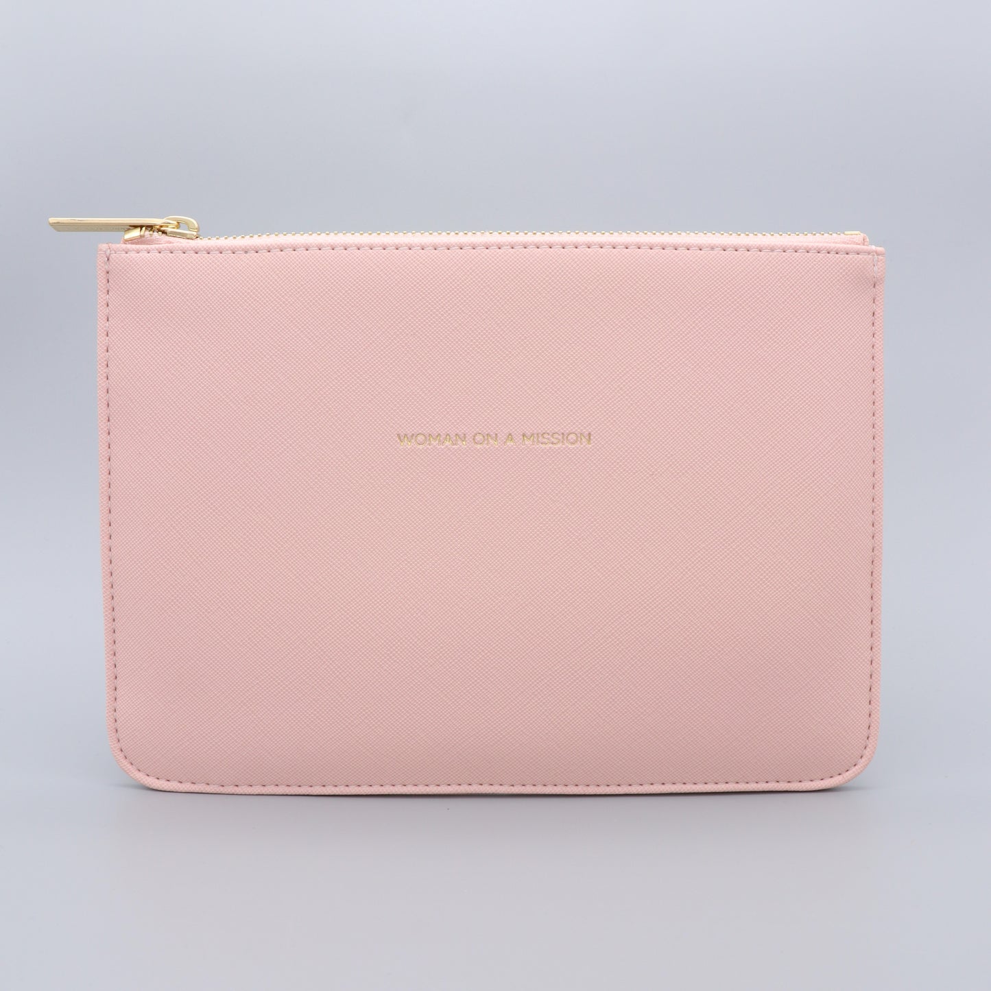 Medium Pouch Vegan Faux Leather 'Woman on a Mission' Blush