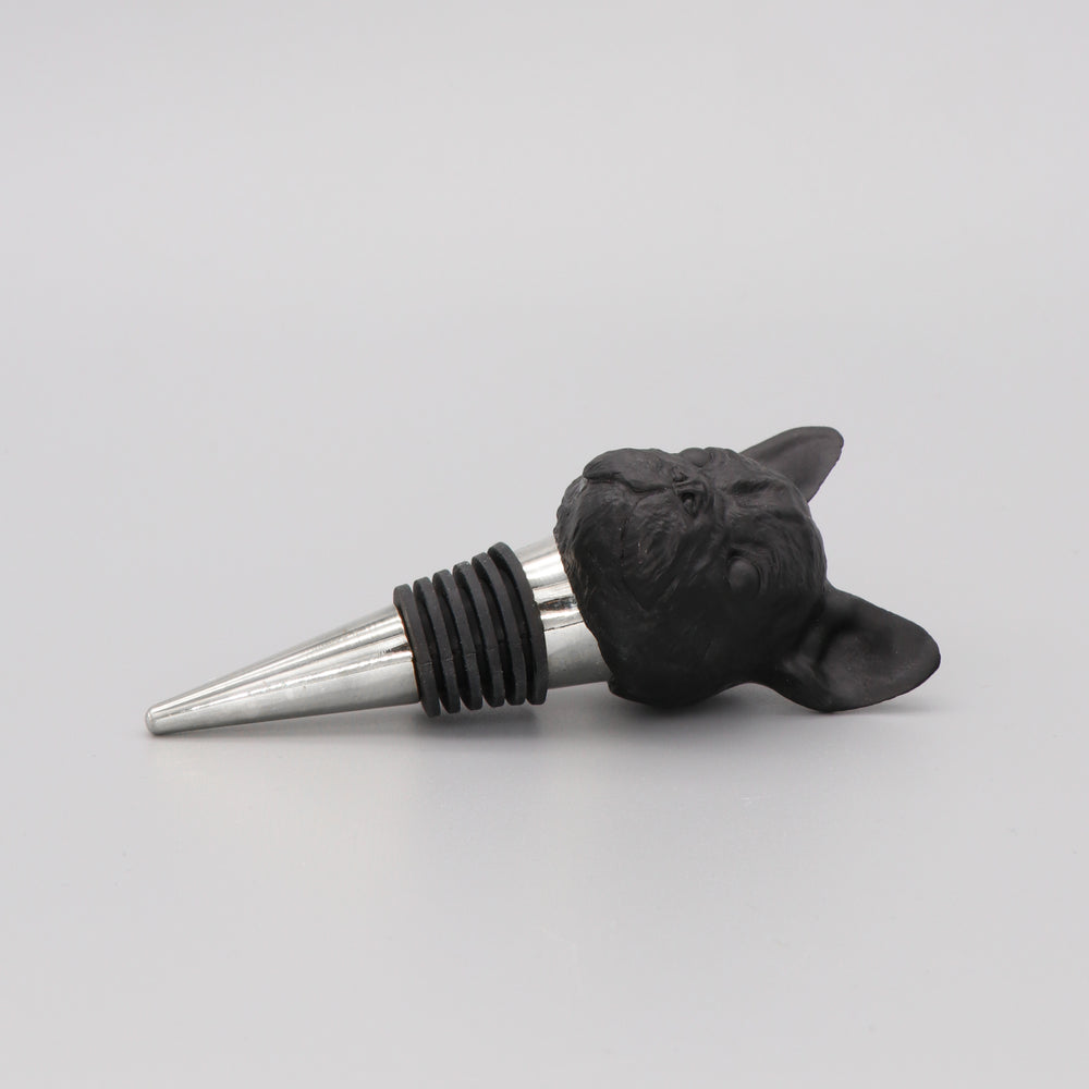 
            
                Load image into Gallery viewer, Bottle Stopper Pug &amp;#39;Wine Canine&amp;#39; Iron and Glory Black
            
        