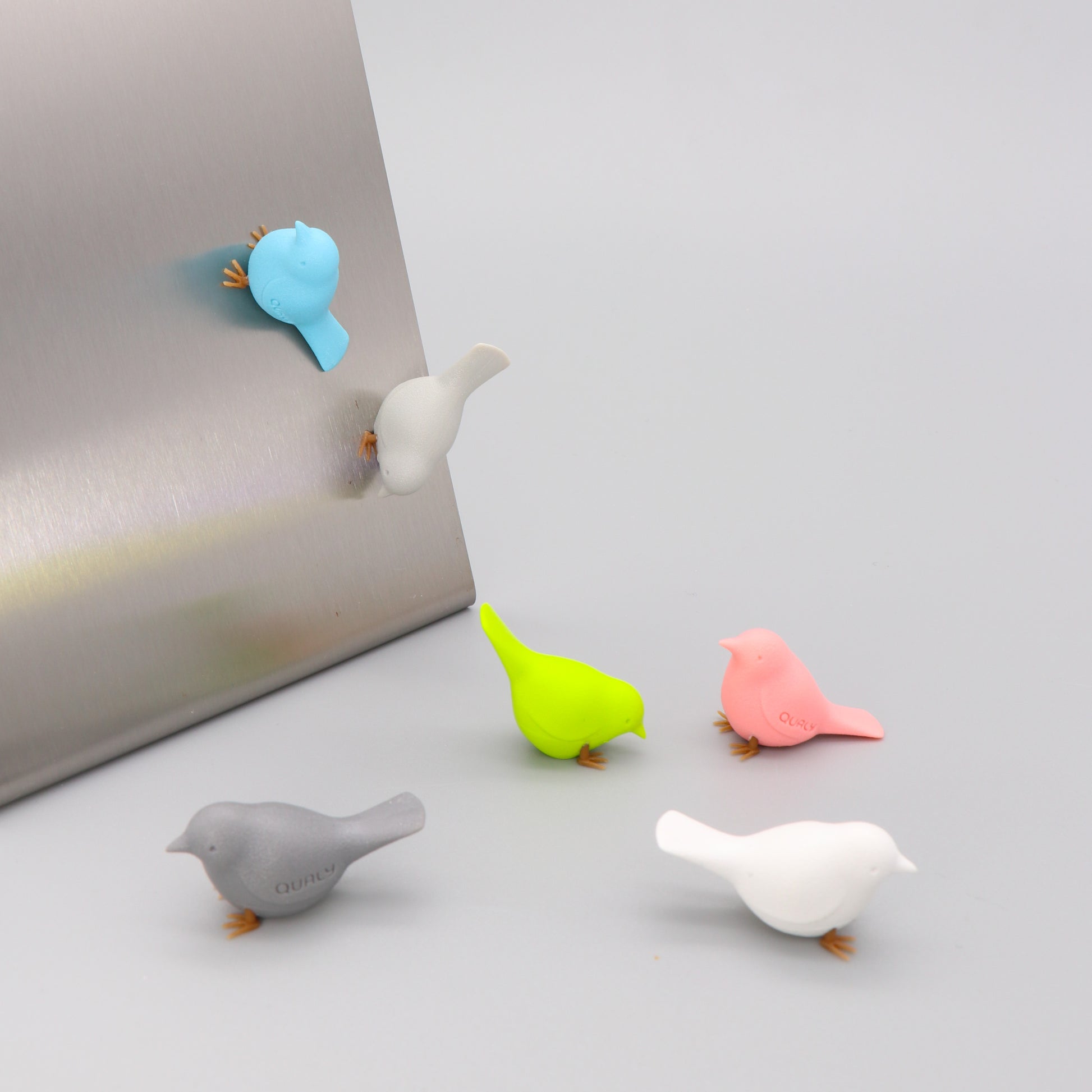 Bird magnets sparrows set of 6 in pastel