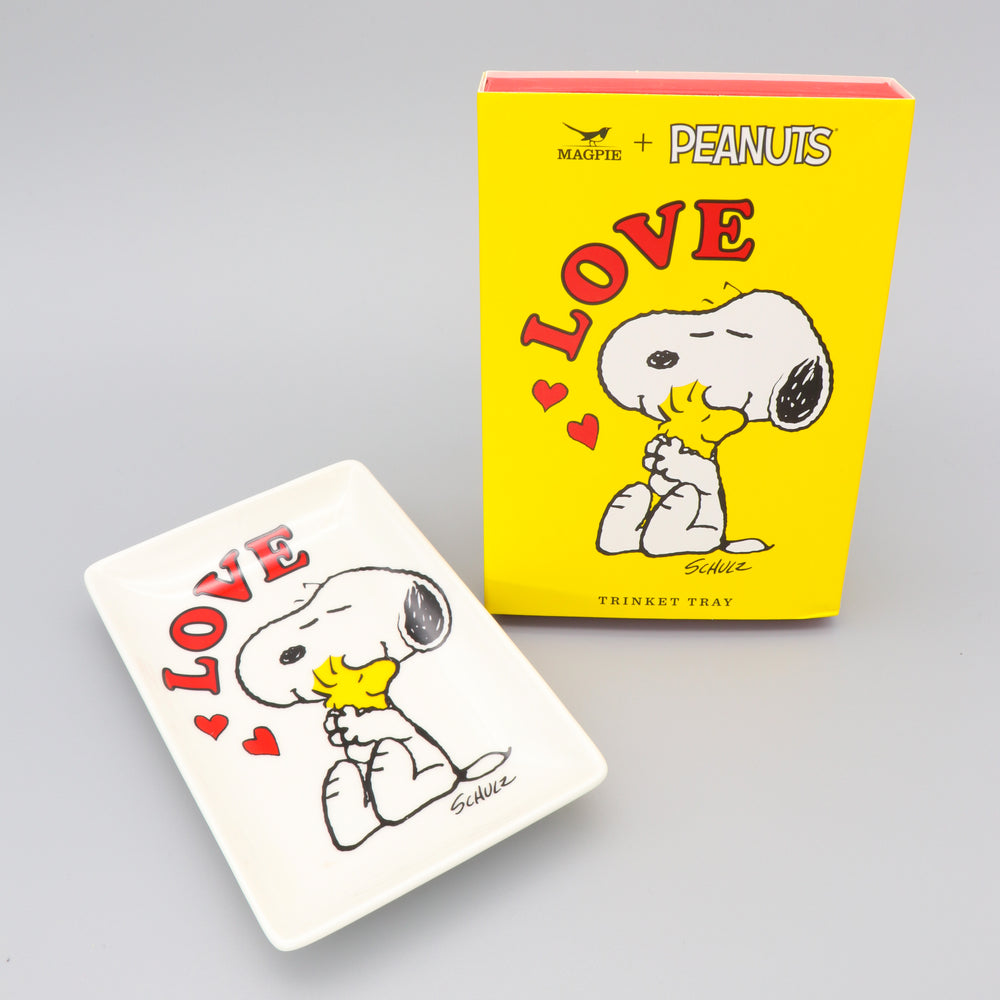 Snoopy Trinket Tray with Peanuts Snoopy Dog 'Love' White