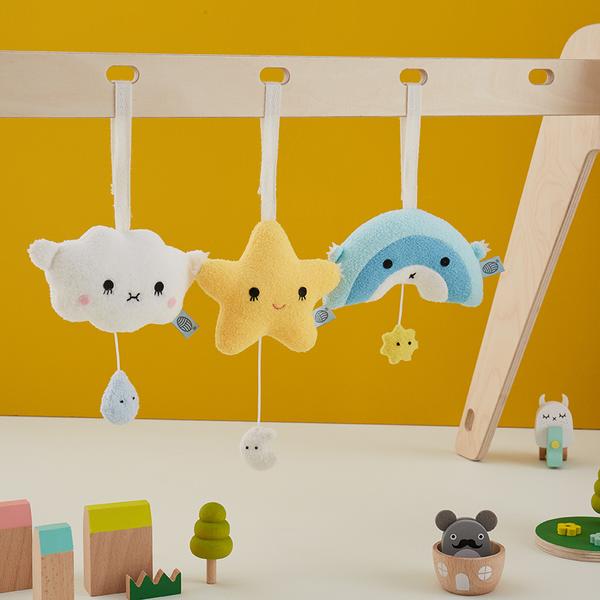 
            
                Load image into Gallery viewer, Music mobile plush soft toy for children with cloud &amp;#39;Ricehush&amp;#39; in white
            
        
