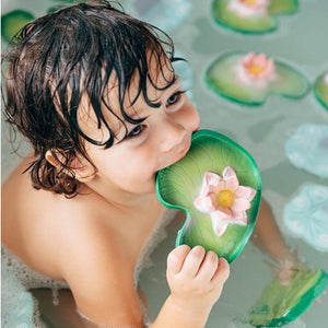 Bath Teething Toy, Oli & Carol, Water Lily