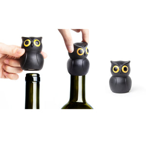 Wine Stopper Owl in Black & Yellow