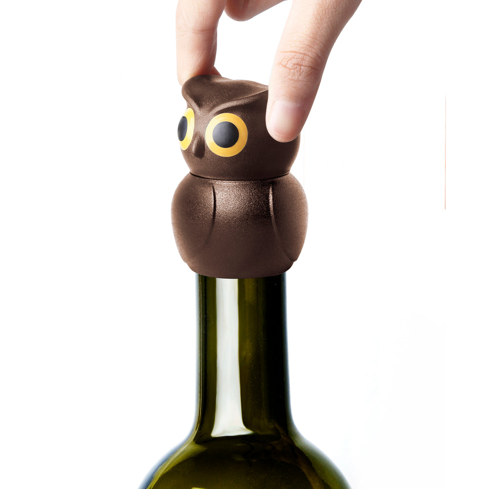 Wine Stopper Owl in Black & Yellow