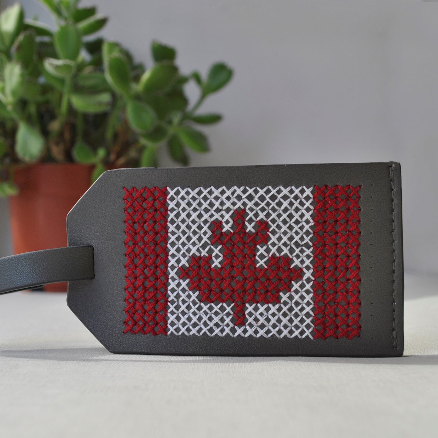 Stitch Luggage tag grey