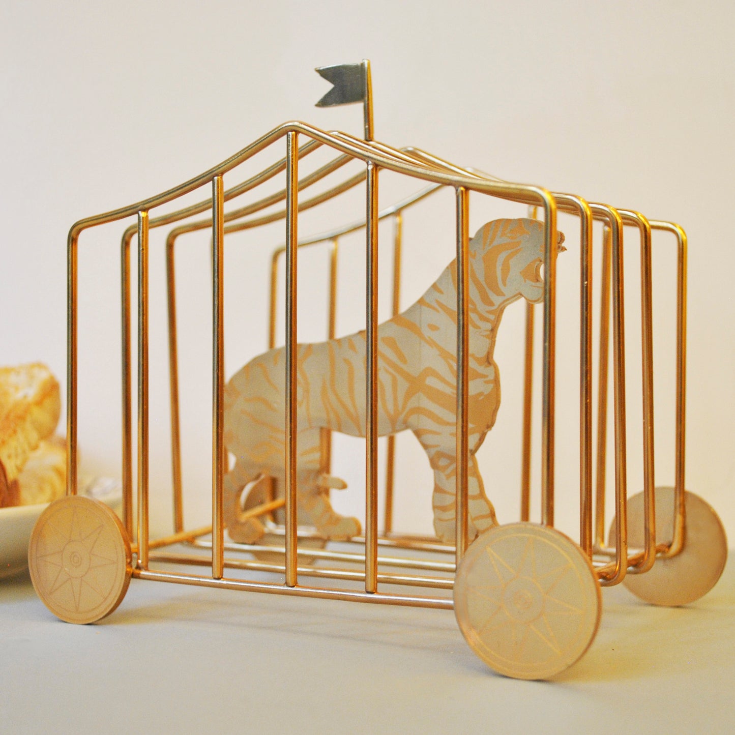 Golden tiger toast rack