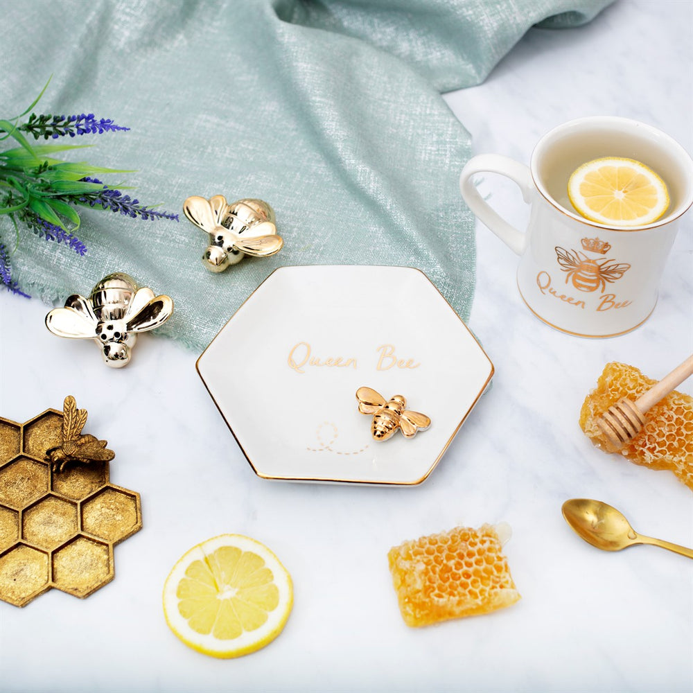 Salt and Pepper Shakers Queen Bees Gold