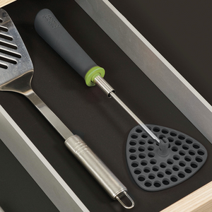 Masher Delta Folding Masher in Grey and Green