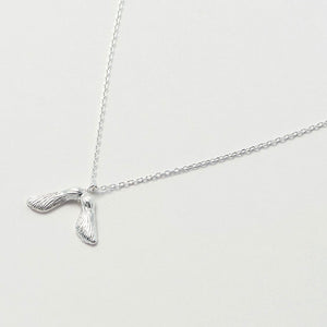 
            
                Load image into Gallery viewer, Necklace with maple seed pendant in silver
            
        